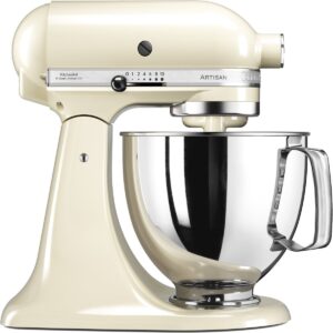 Read more about the article KitchenAid Artisan røremaskine test – er den pengene værd?