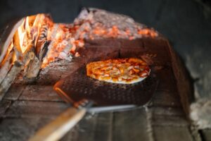 Read more about the article Hjemmelavet kebabpizza i pizzaovn